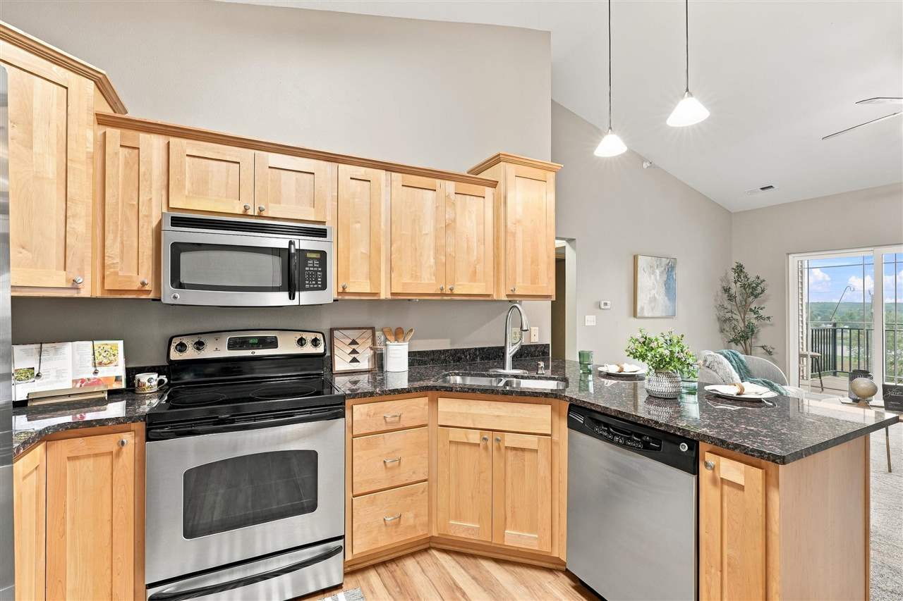 1092 Walnut Avenue Riverside IA 52337