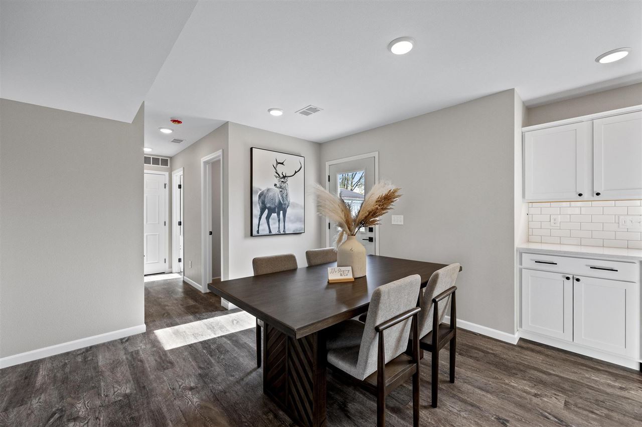 101 Alliance Drive Tipton IA 52772