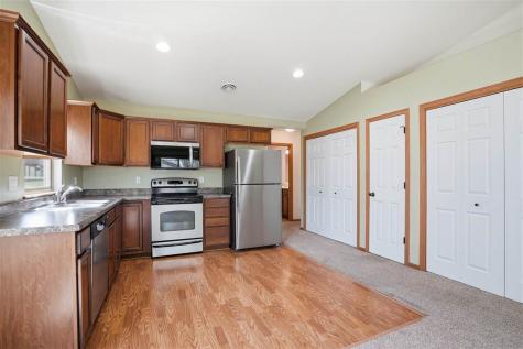 1495 Jaylen Lane North Liberty IA 52317
