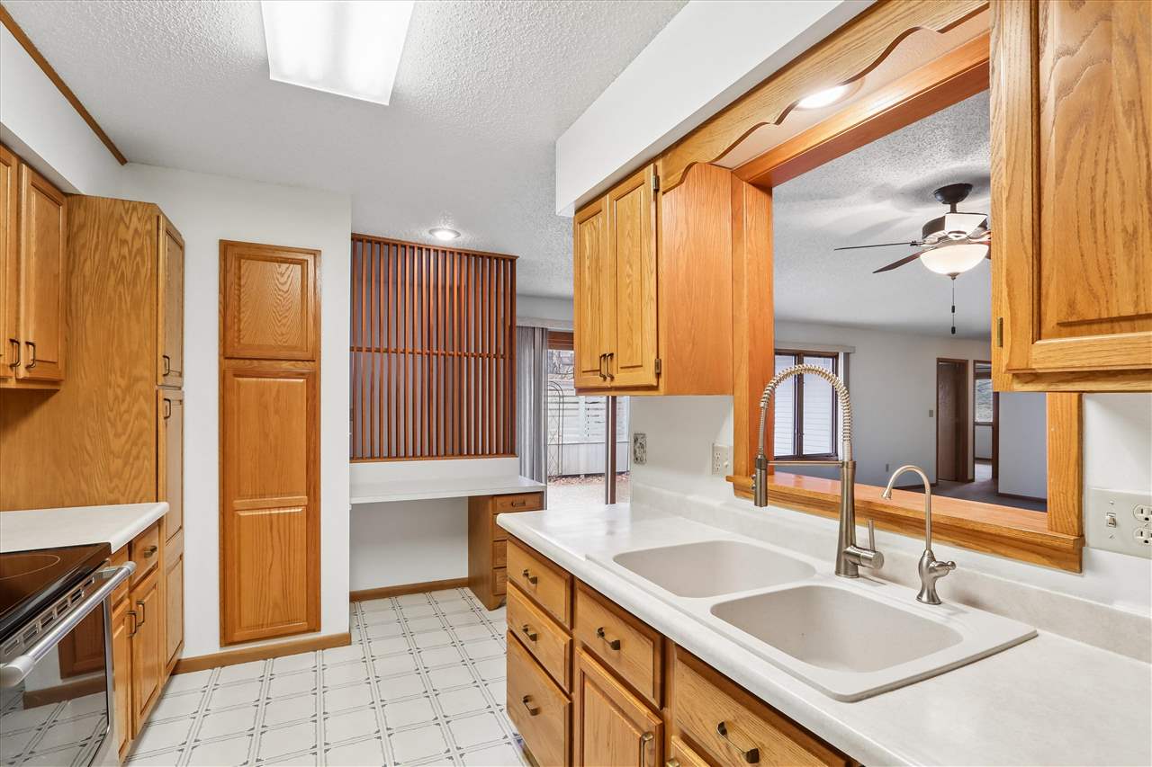 2410 Walden Court Iowa City IA 52246
