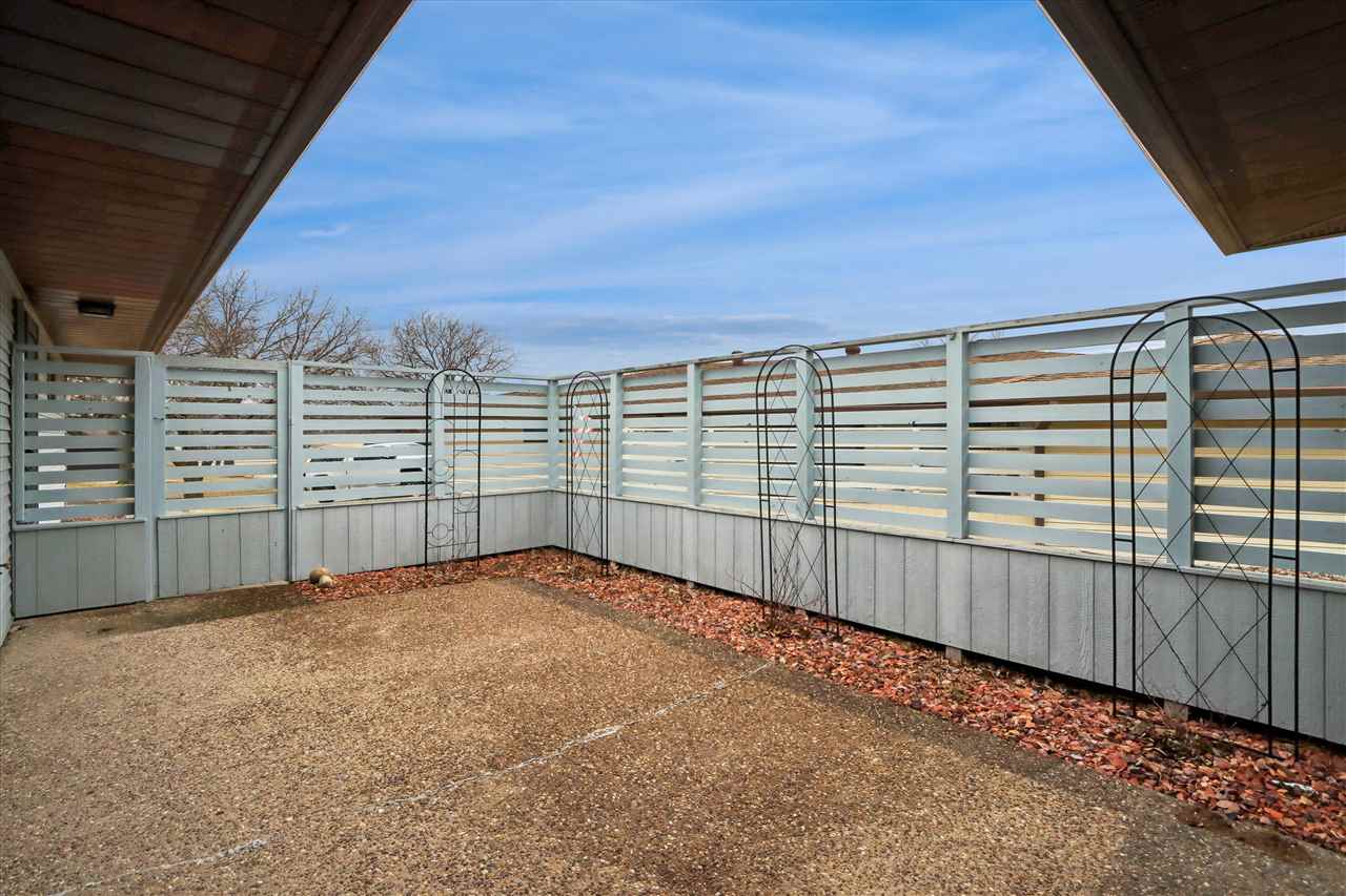 2410 Walden Court Iowa City IA 52246