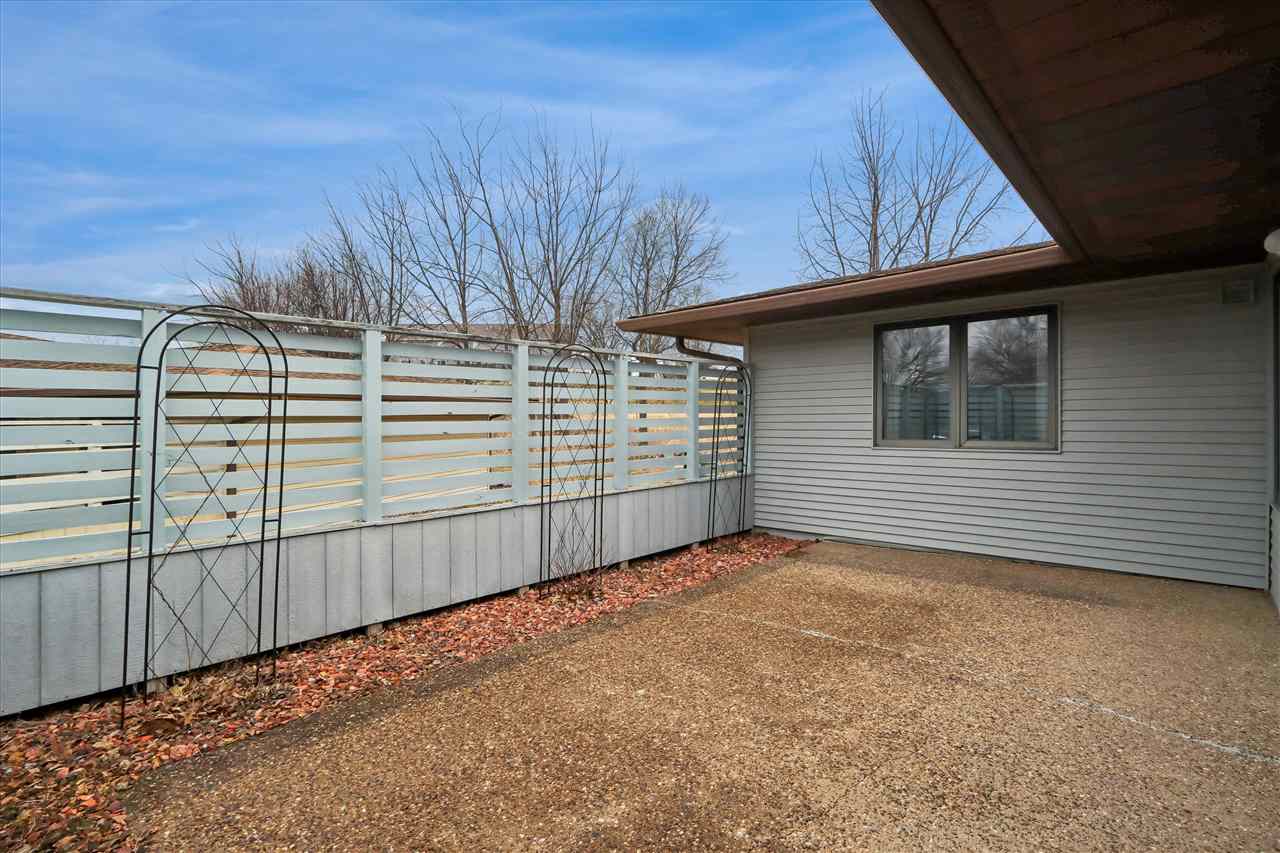 2410 Walden Court Iowa City IA 52246