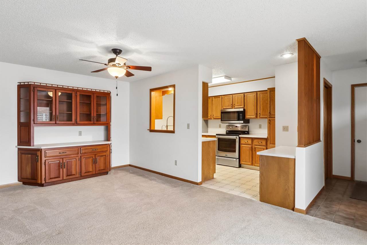 2410 Walden Court Iowa City IA 52246