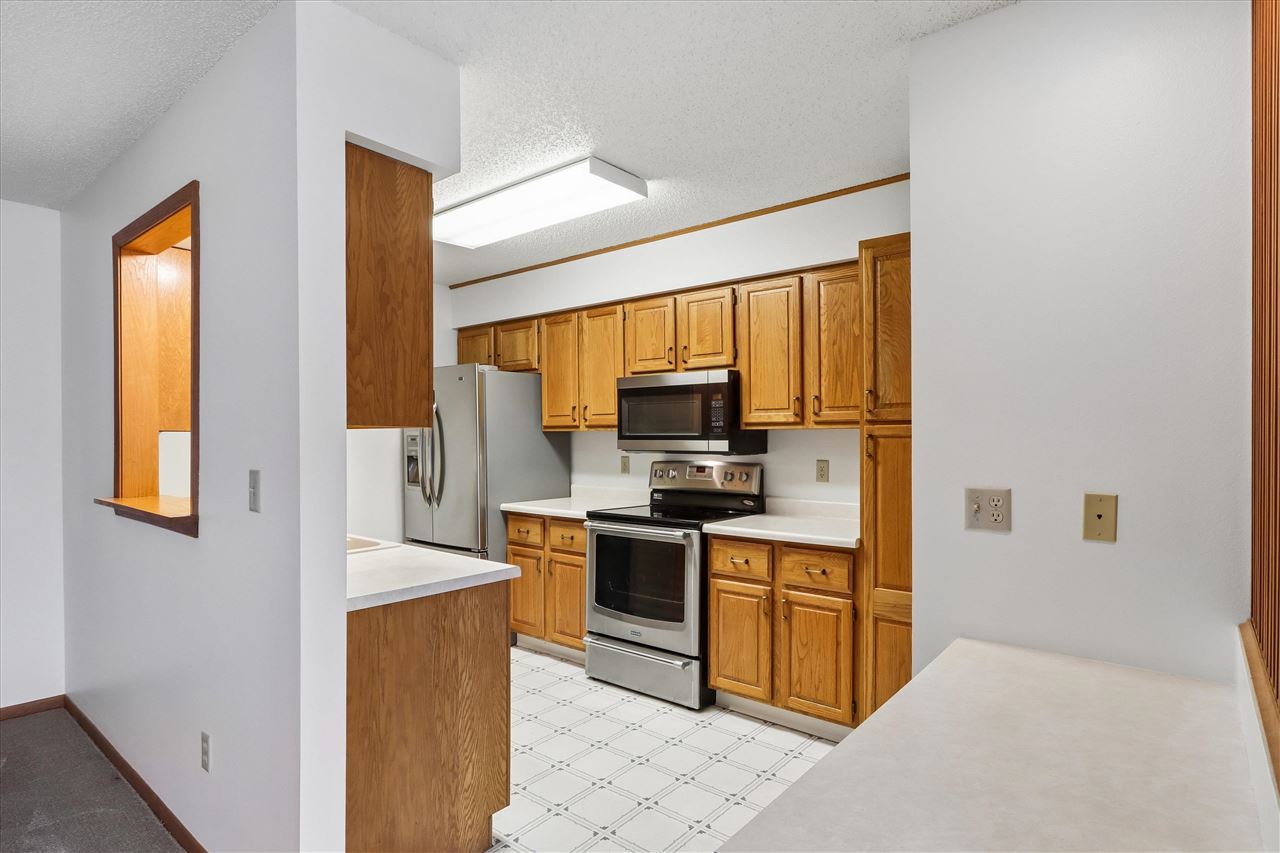 2410 Walden Court Iowa City IA 52246