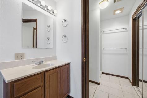 1512 1st Avenue Coralville IA 52241-1143