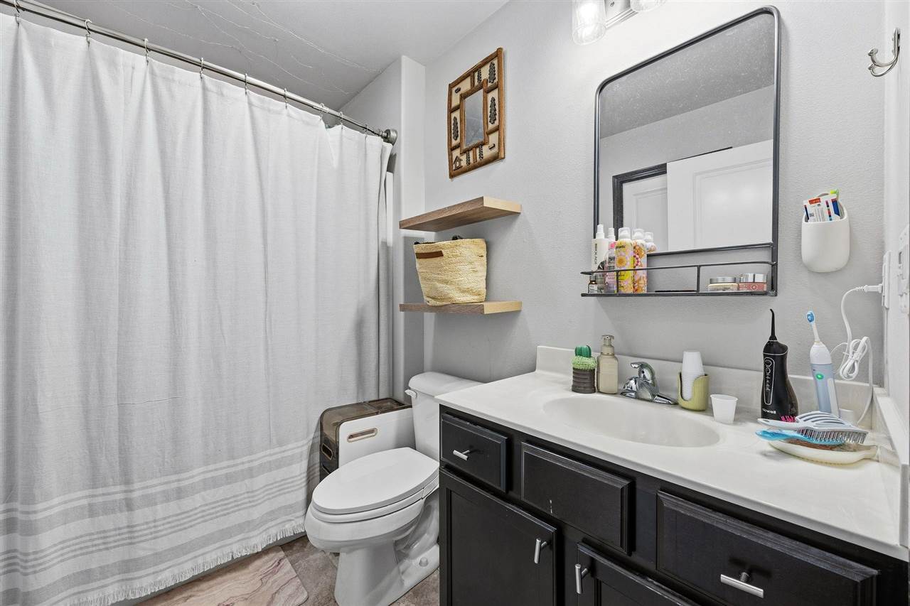 26 Renee Lane Tiffin IA 52340