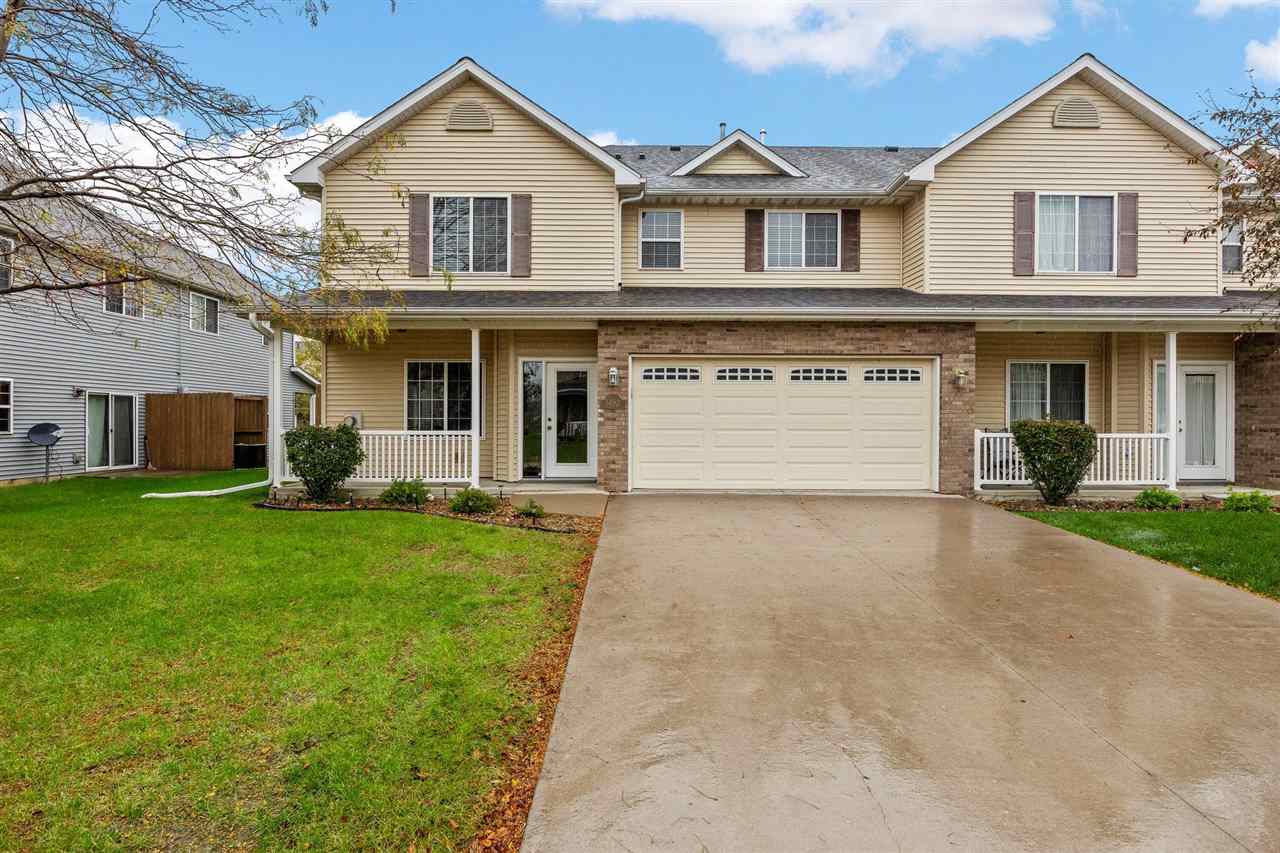 1492 Burr Drive North Liberty IA 52317