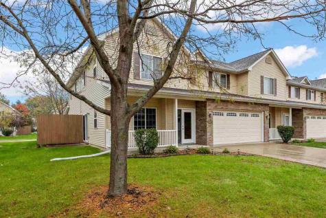 1492 Burr Drive North Liberty IA 52317
