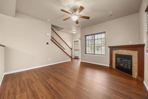 1492 Burr Drive North Liberty IA 52317
