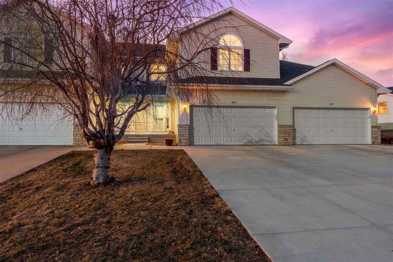 3655 Stoneview Circle SW Cedar Rapids IA 52404