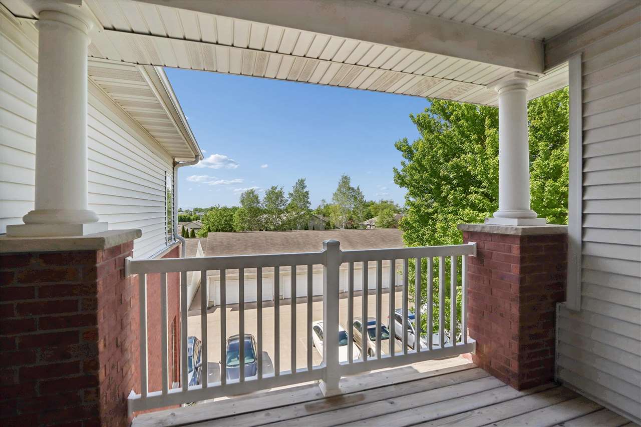 4351 York Place Iowa City IA 52245