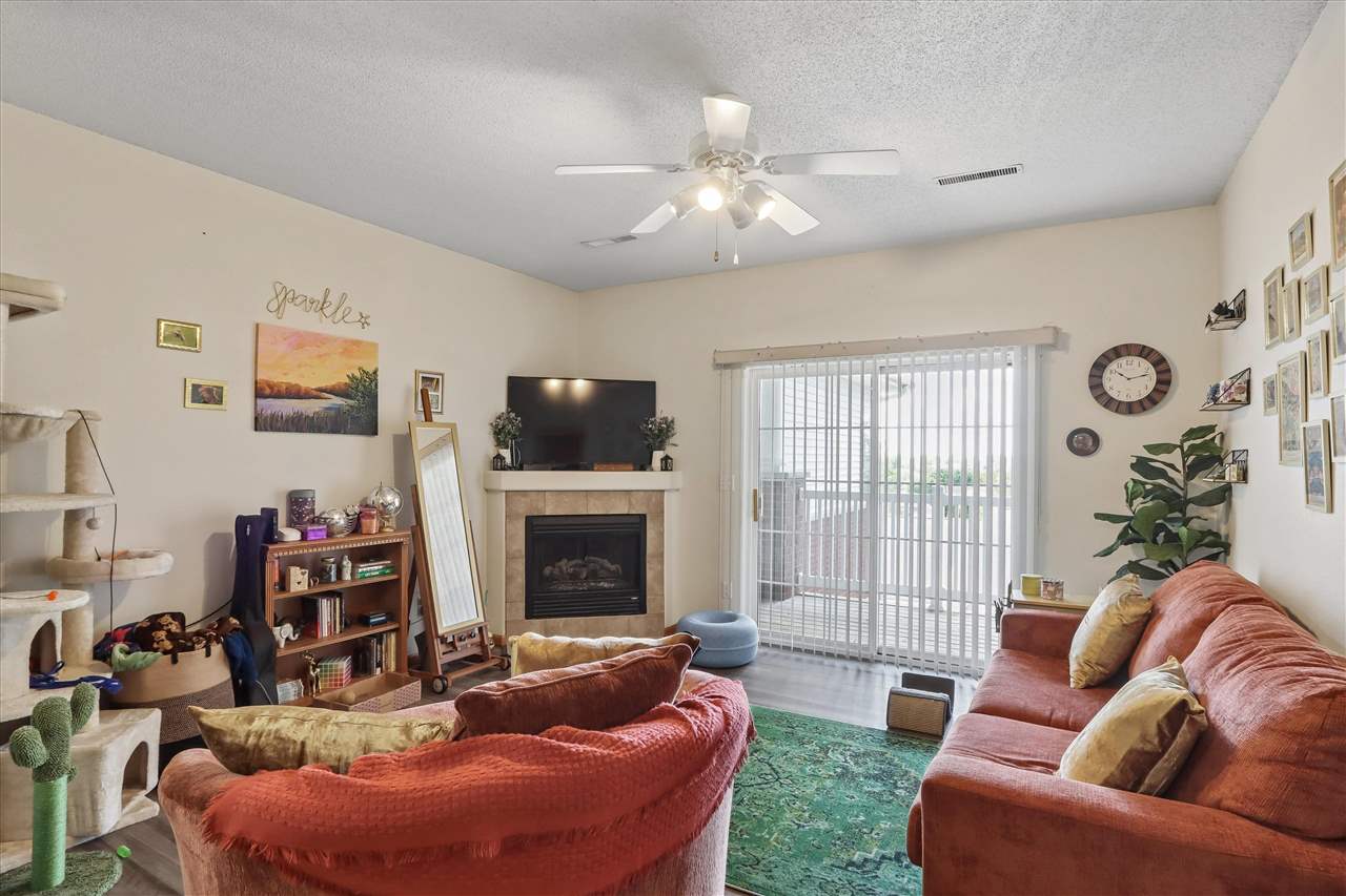 4351 York Place Iowa City IA 52245