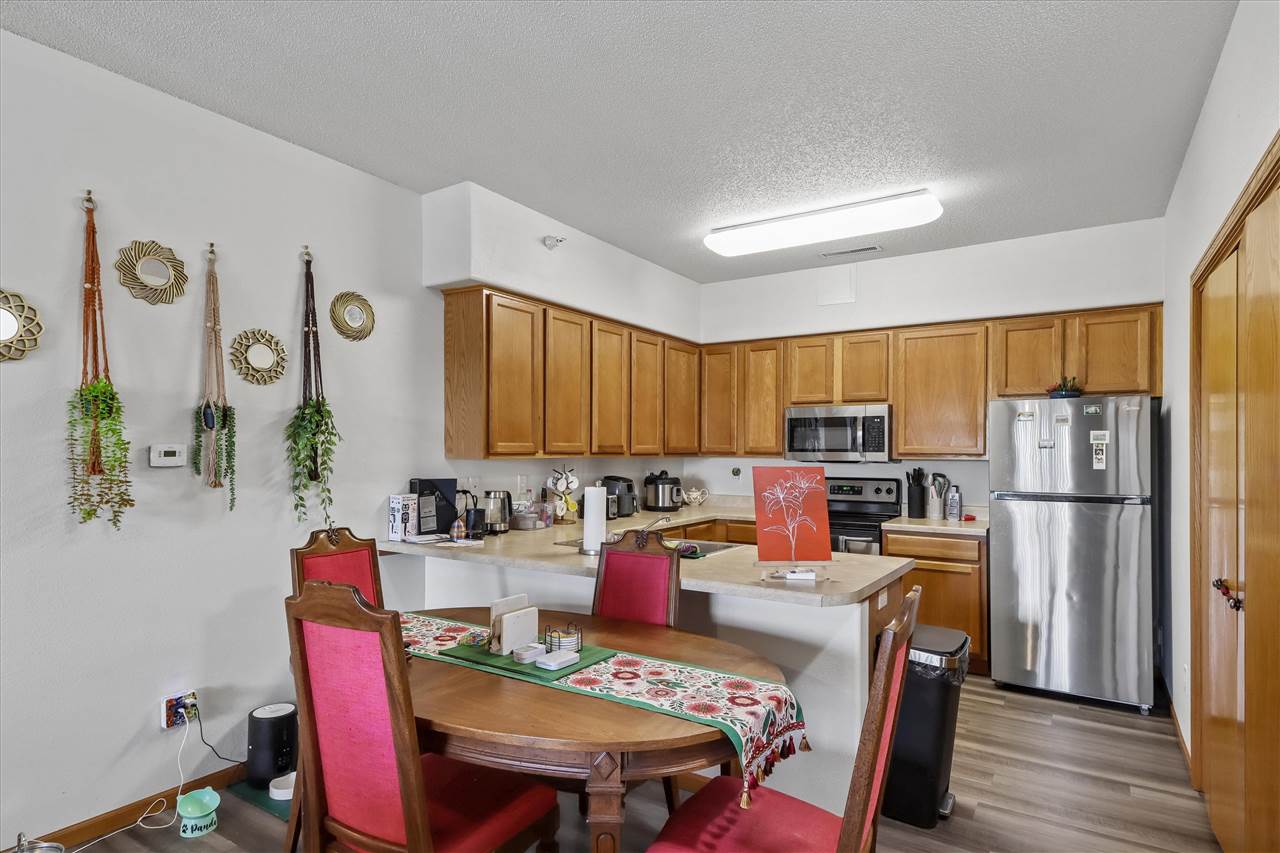 4351 York Place Iowa City IA 52245