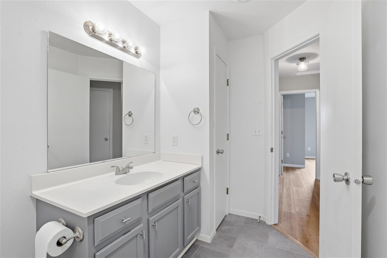 1010 240th Street North Liberty IA 52317