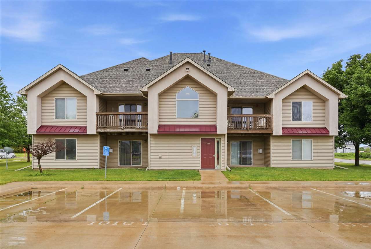 1010 240th Street North Liberty IA 52317
