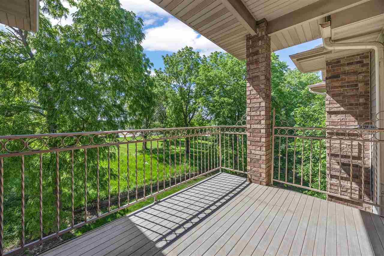 471 N 1st Avenue Iowa City IA 52245