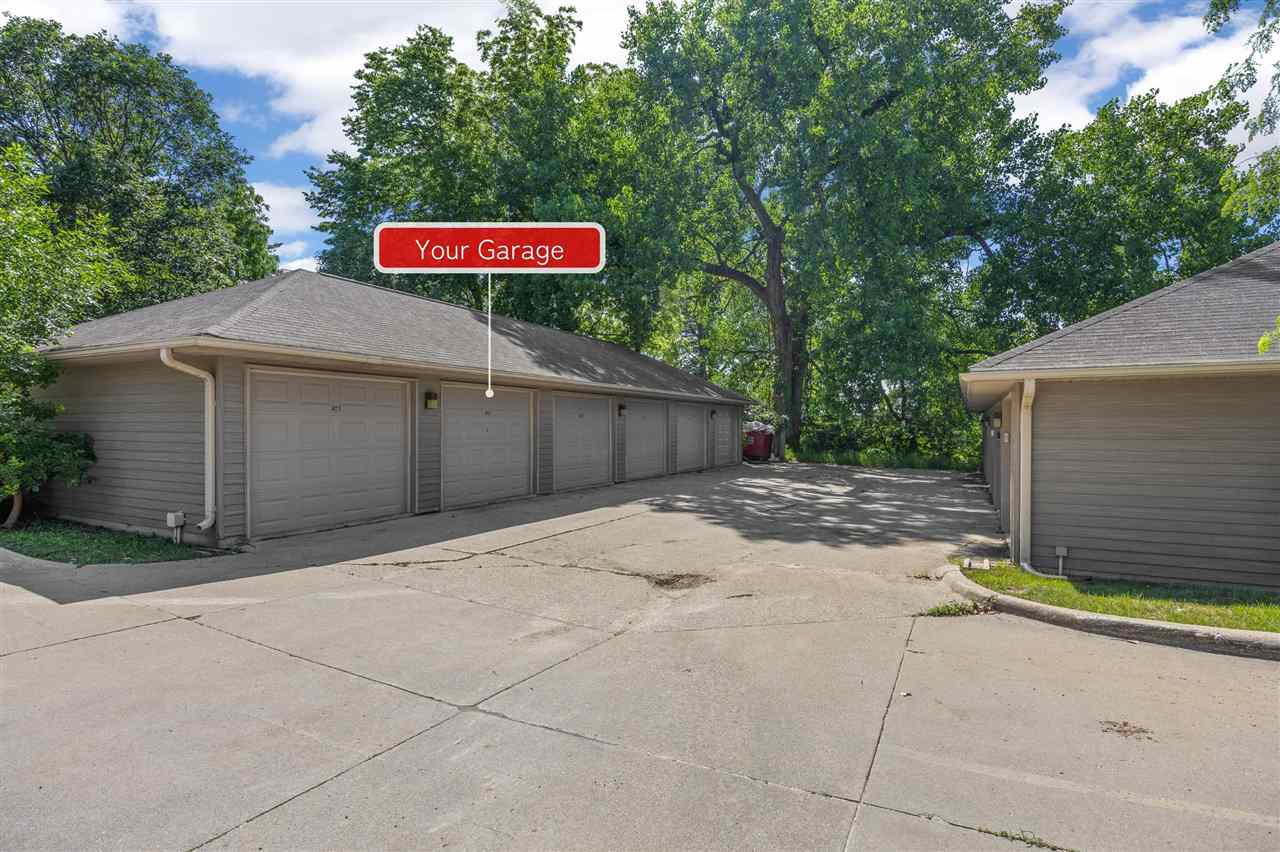 471 N 1st Avenue Iowa City IA 52245