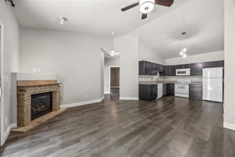471 N 1st Avenue Iowa City IA 52245