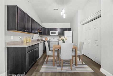 471 N 1st Avenue Iowa City IA 52245