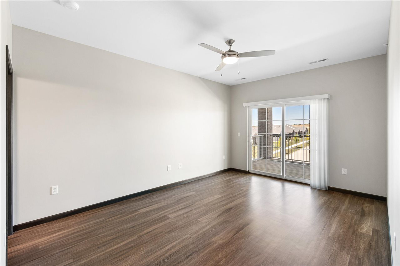 2877 Spring Rose Circle #303 Coralville IA 52241