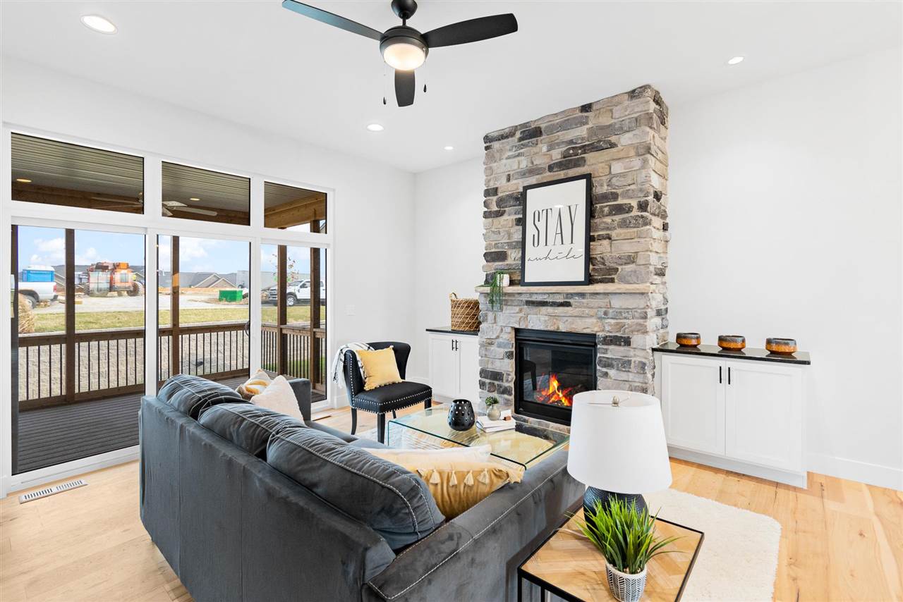 2882 Crimson Lane #A Coralville IA 52241