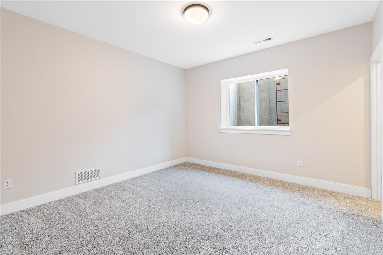 2882 Crimson Lane #A Coralville IA 52241