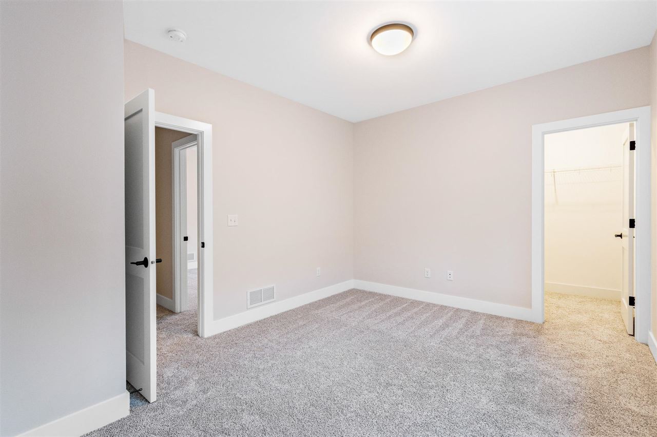 2882 Crimson Lane #A Coralville IA 52241