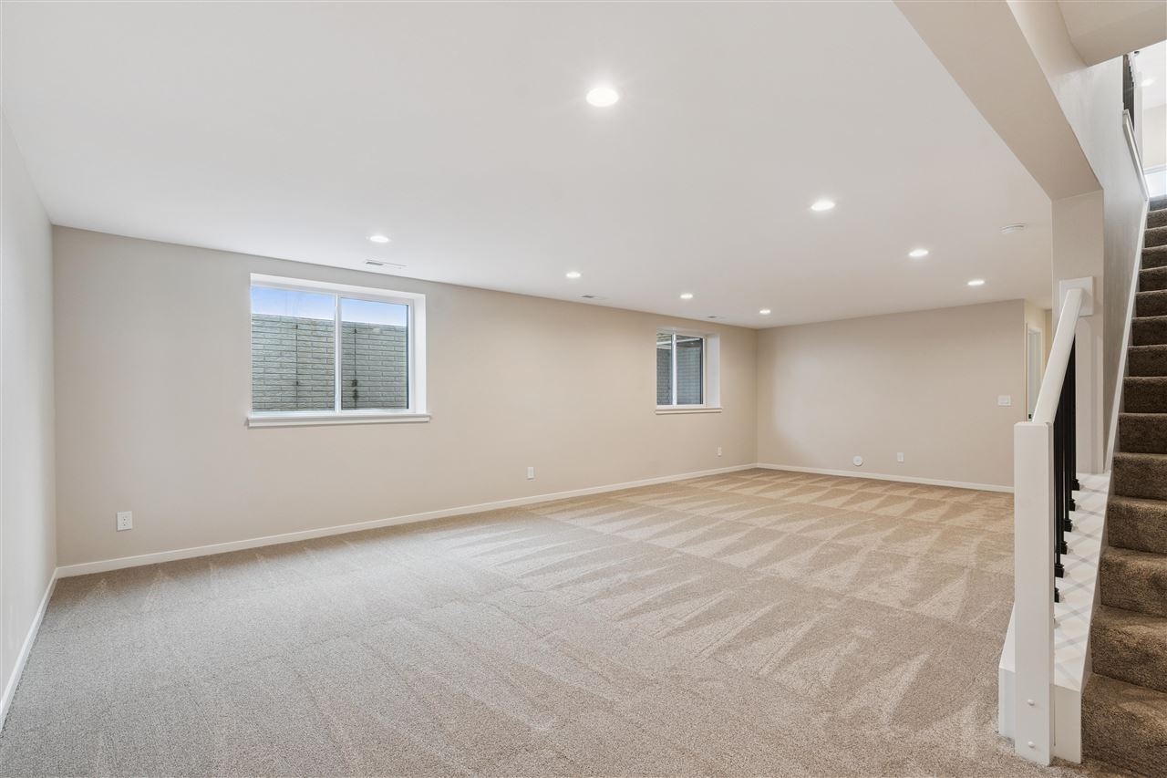 640 Maclan Court Iowa City IA 52246