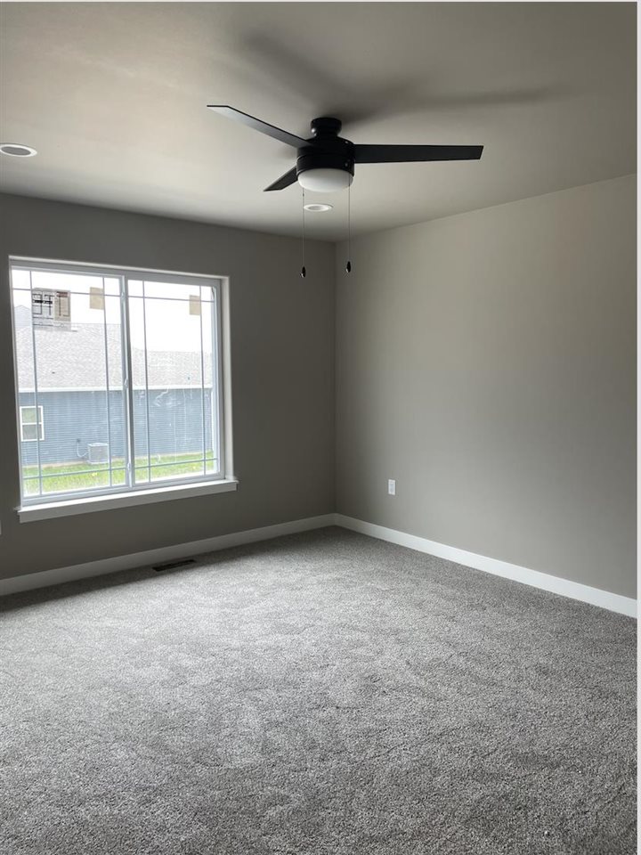 3165 Lampe Lane Coralville IA 52241