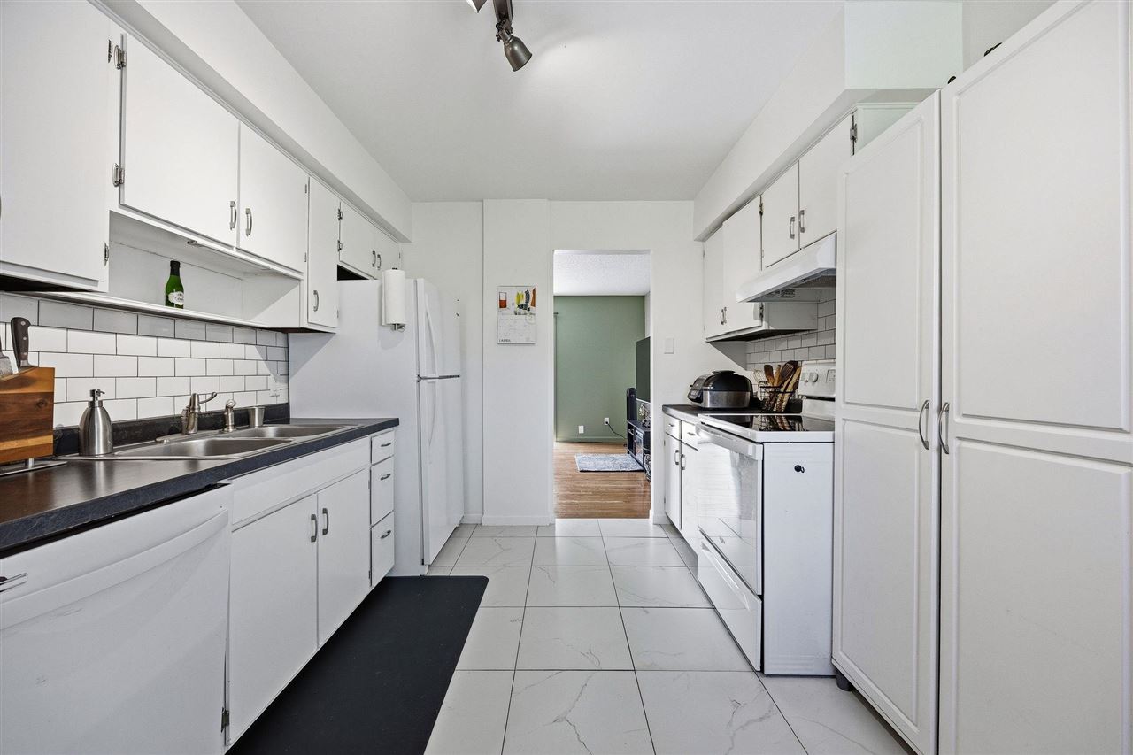 419 Peterson Street Iowa City IA 52245