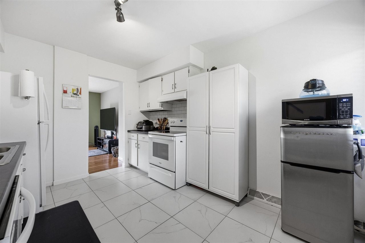 419 Peterson Street Iowa City IA 52245