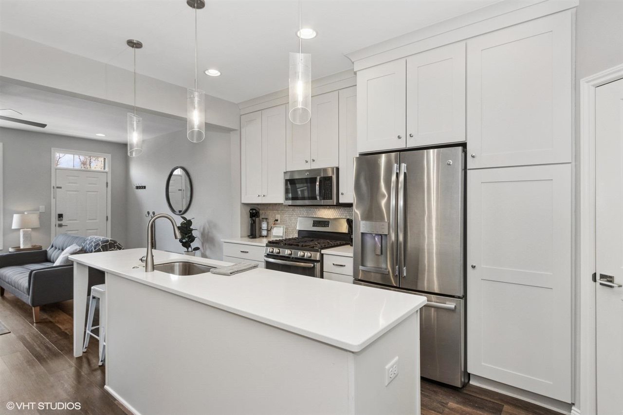 1753 Foster Road Iowa City IA 52245