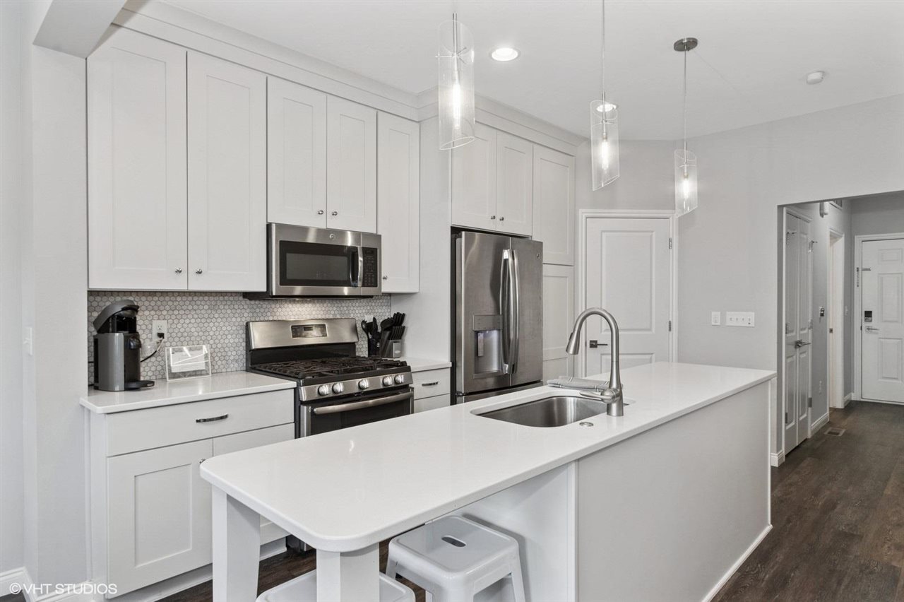1753 Foster Road Iowa City IA 52245