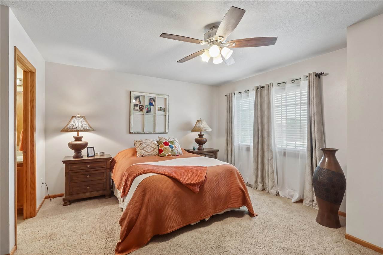 110 E Weston Drive North Liberty IA 52317