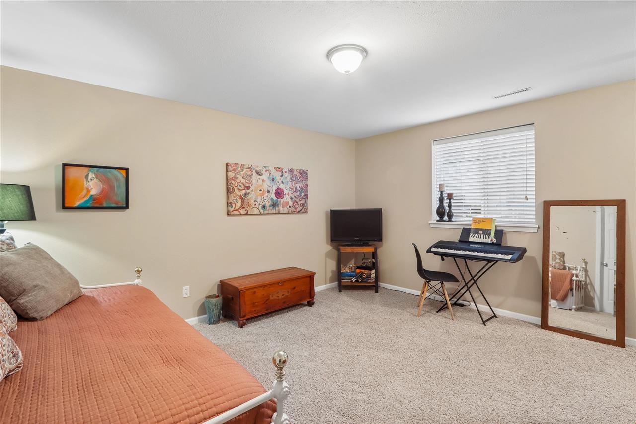 110 E Weston Drive North Liberty IA 52317