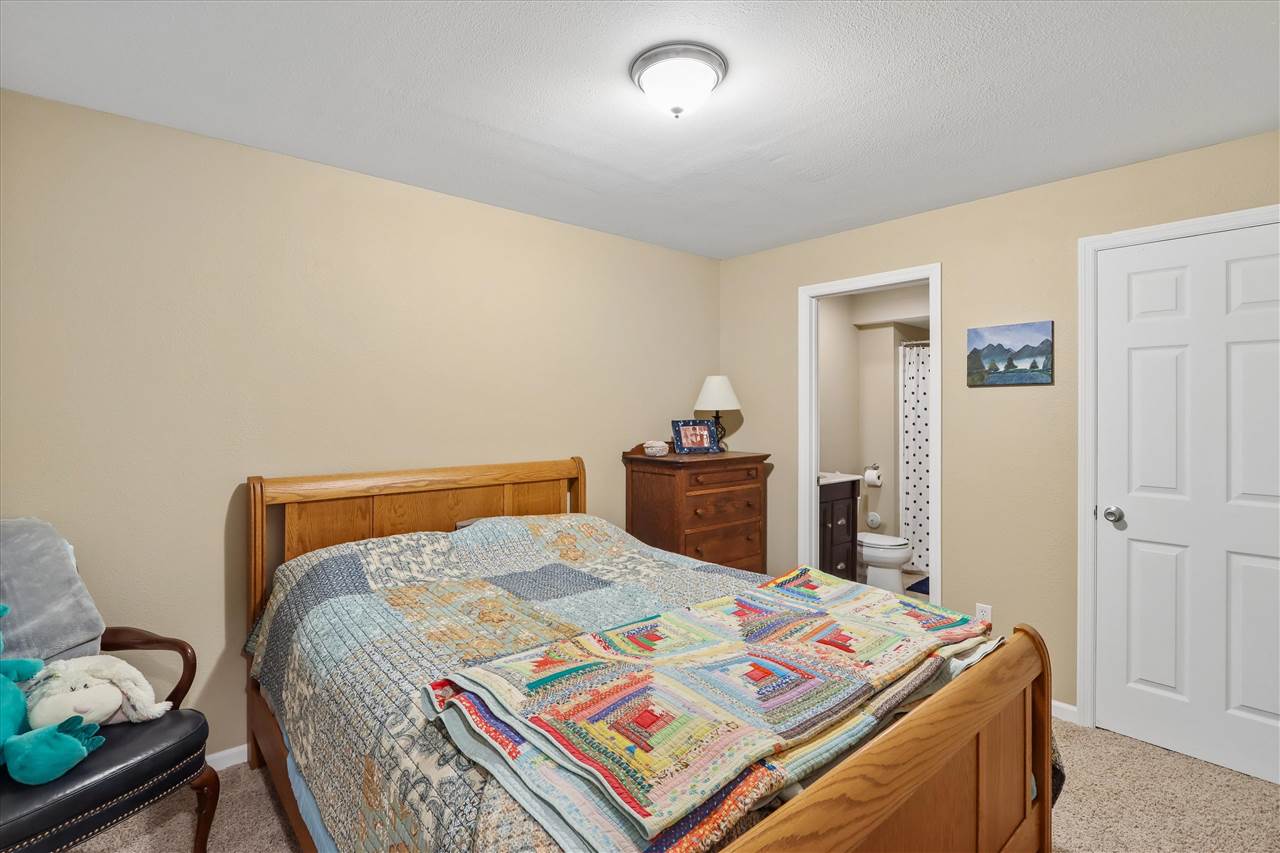 110 E Weston Drive North Liberty IA 52317