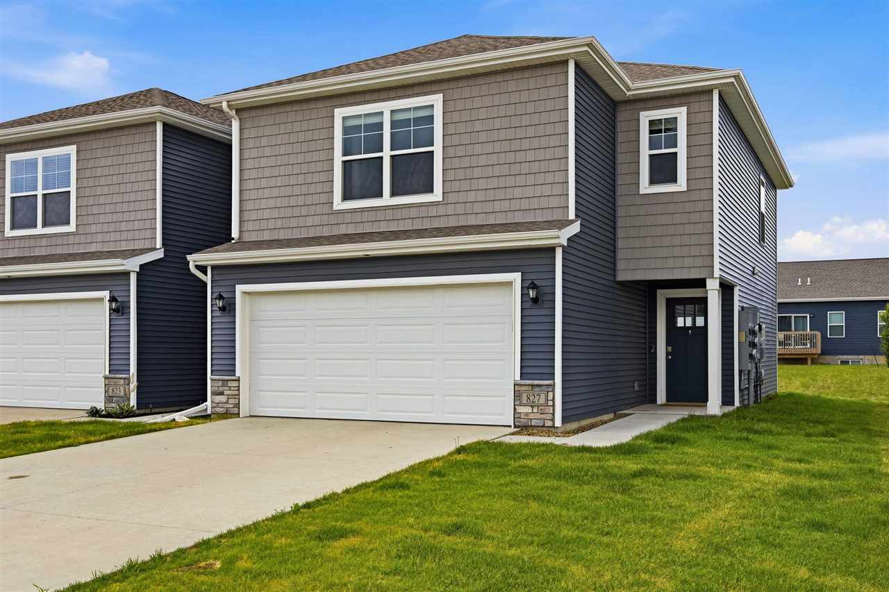 827 Oak Drive Palo IA 52324