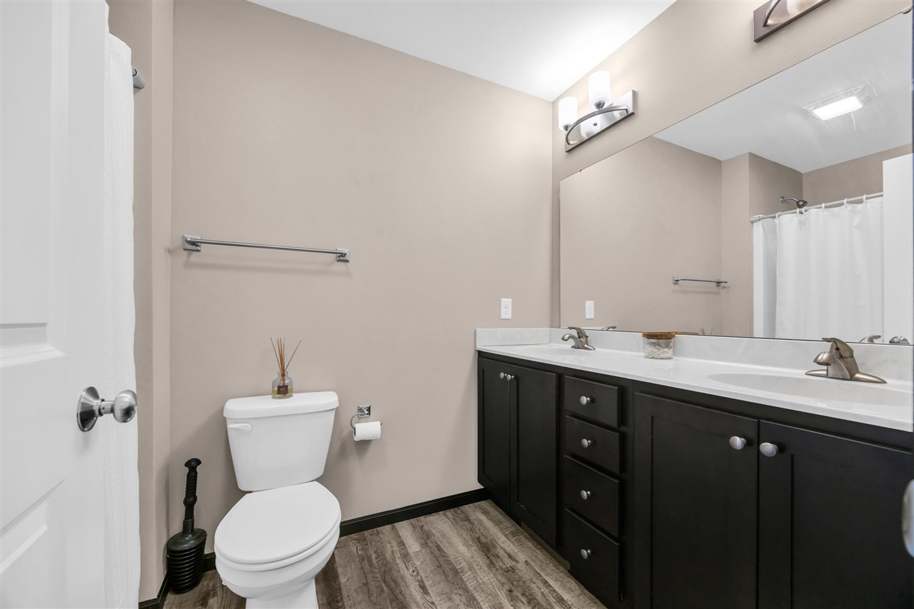 351 Cypress Court Solon IA 52333