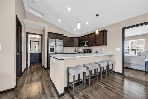 351 Cypress Court Solon IA 52333