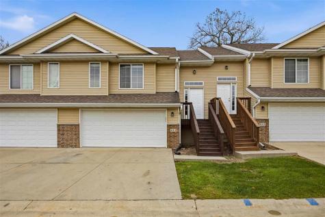 453 Rj Drive Tiffin IA 52340