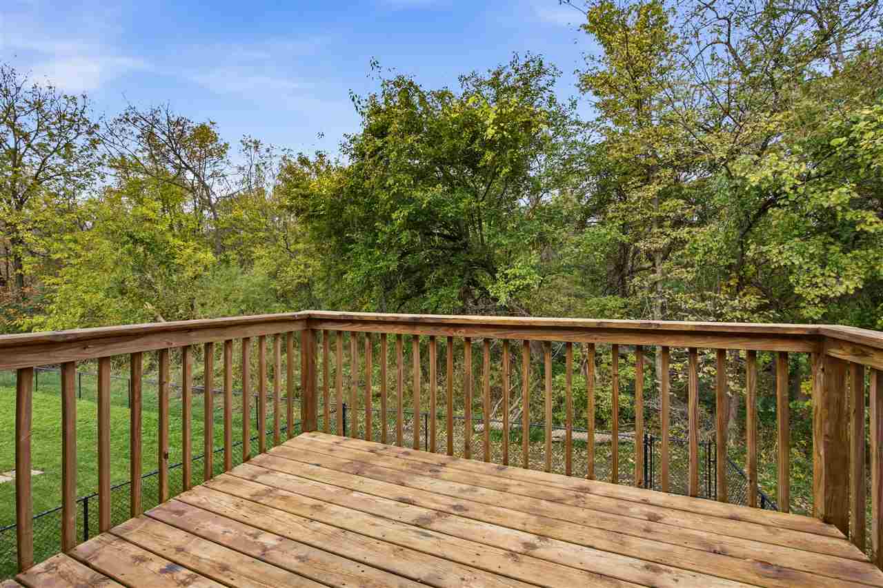 453 Rj Drive Tiffin IA 52340
