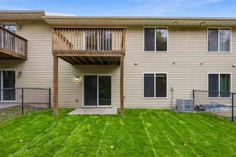 453 Rj Drive Tiffin IA 52340