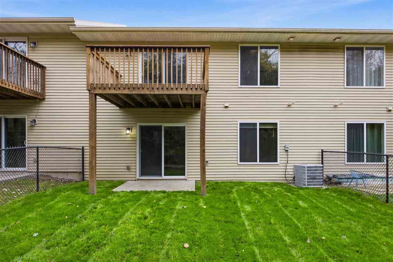 453 Rj Drive Tiffin IA 52340