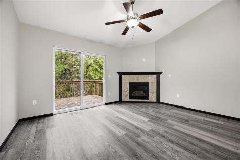 453 Rj Drive Tiffin IA 52340