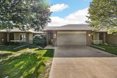 1477 Buckingham Place Iowa City IA 52240