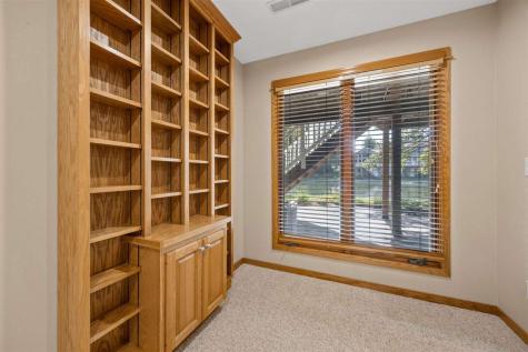 1477 Buckingham Place Iowa City IA 52240