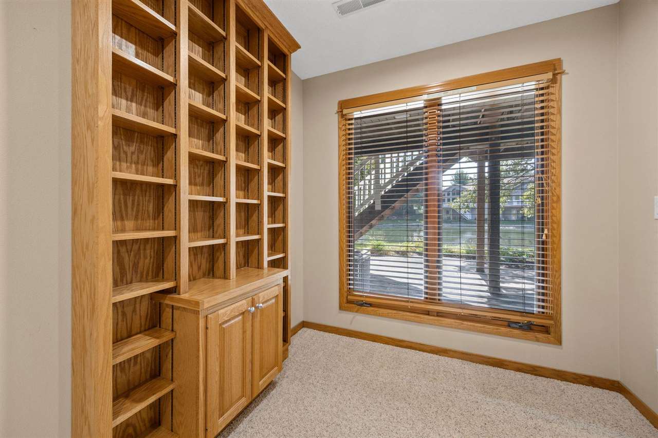 1477 Buckingham Place Iowa City IA 52240