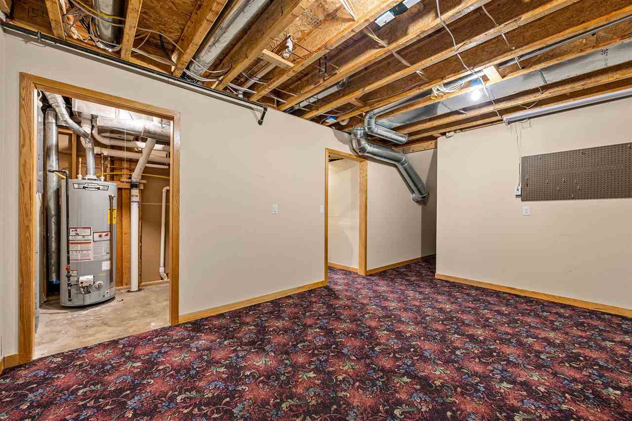 1477 Buckingham Place Iowa City IA 52240
