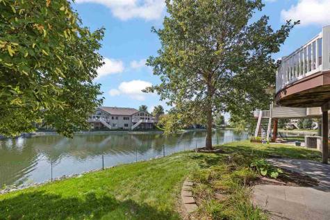 1477 Buckingham Place Iowa City IA 52240