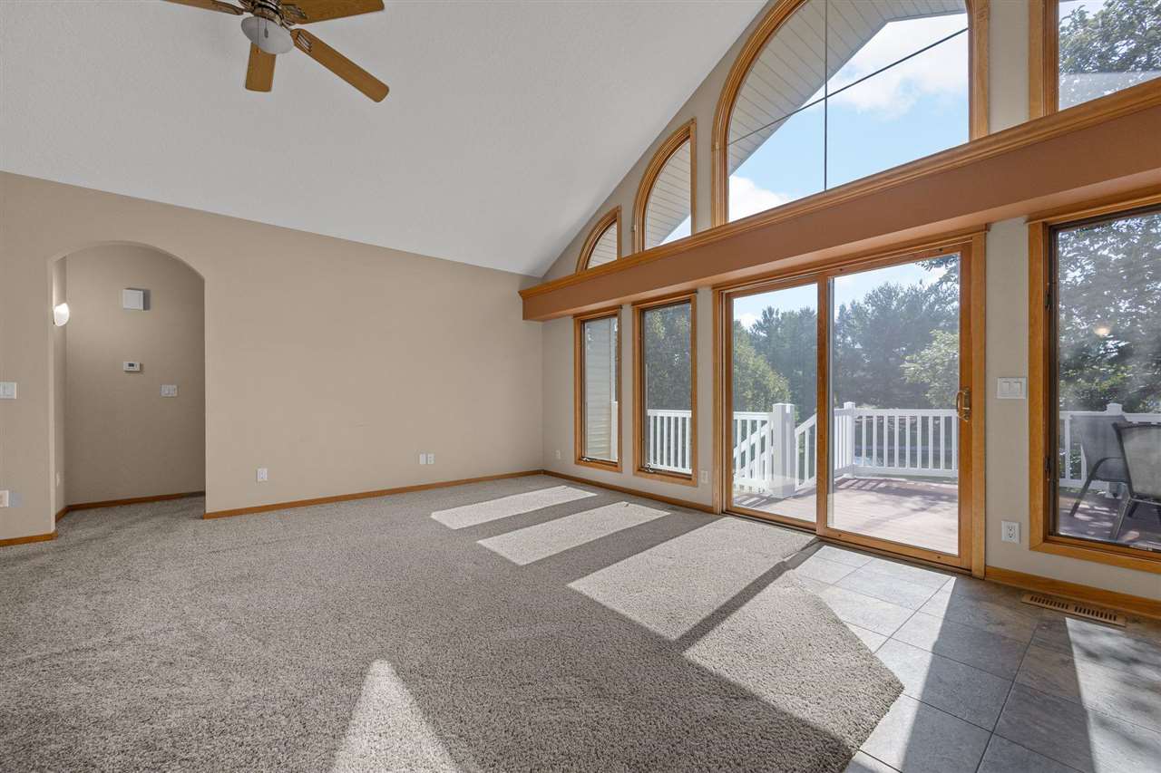 1477 Buckingham Place Iowa City IA 52240